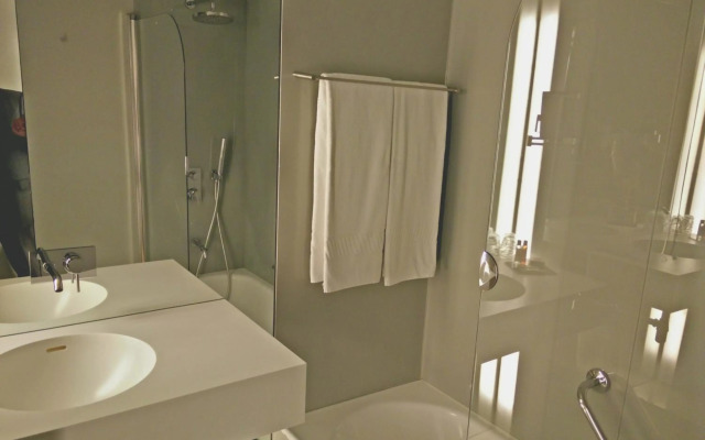 Golden Tulip Porto Gaia Hotel