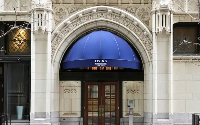 The Arch by BridgeStreet