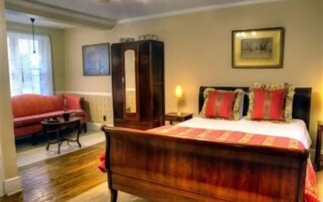 The York House Inn