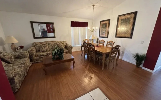 Cullen Villa 4 Bedroom Home