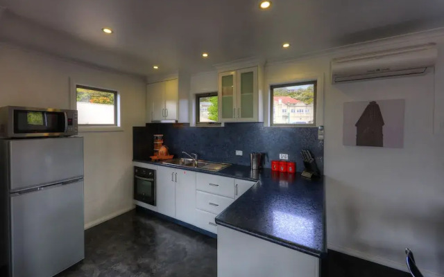 Rosebank Cottage Collection