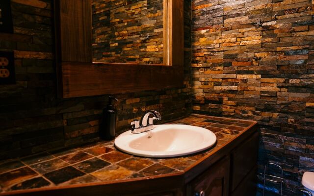 Bambuda Lodge - Hostel