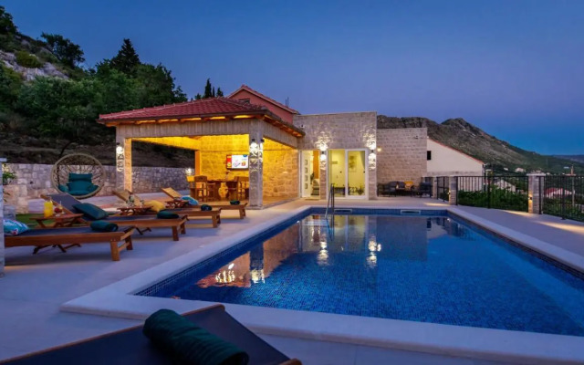 Villa Pajkan