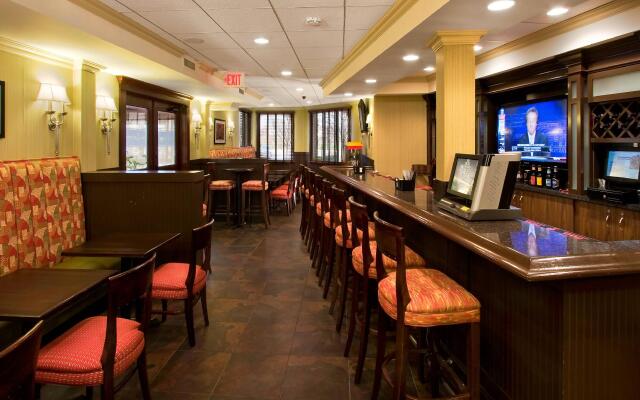 Fairfield Inn & Suites by Marriott Lombard