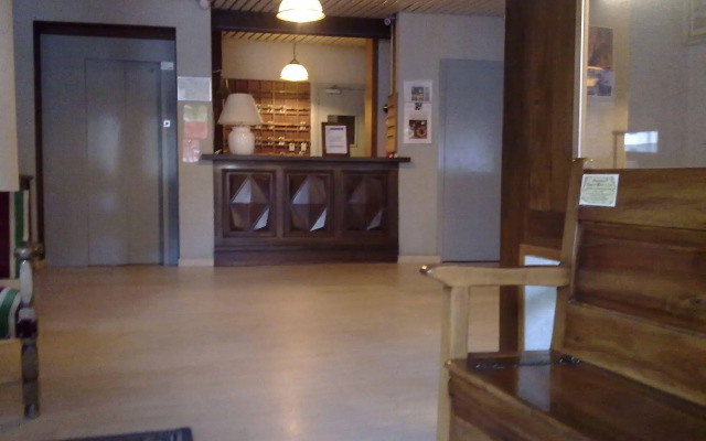 Hotel Du Commerce logis de france