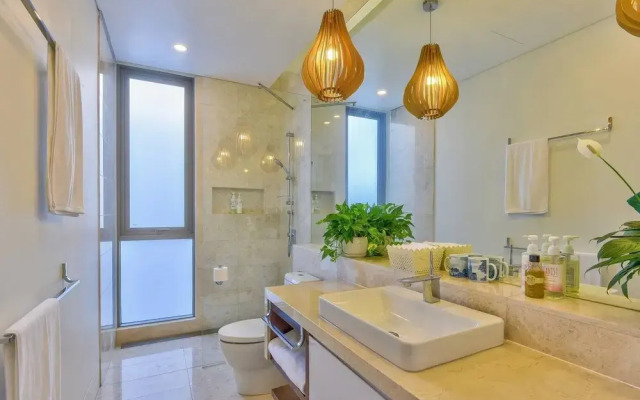 Stunning Beachfront 6br Villa W Largest Pool