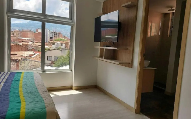 Great comfortable Laureles La 70 Med