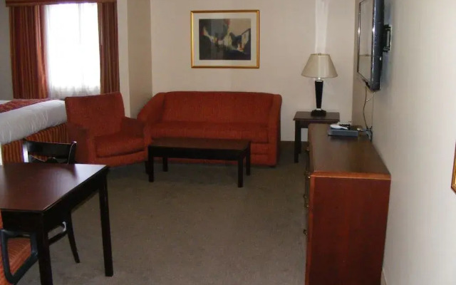 Ashley Quarters Hotel Cincinnati Airport