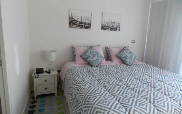 Santiago World Apartments