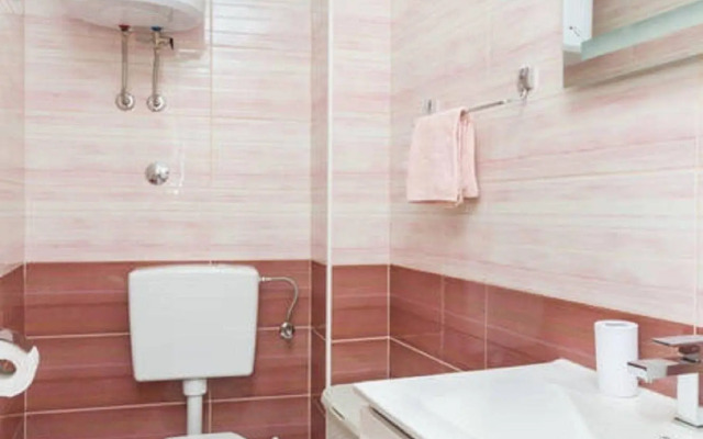 Peruzovic Rooms 2