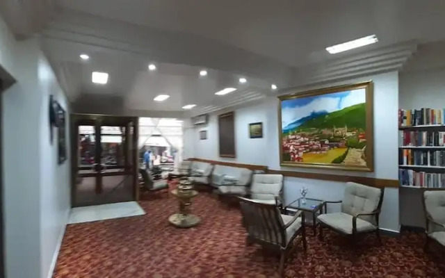 Hotel Cesmeli