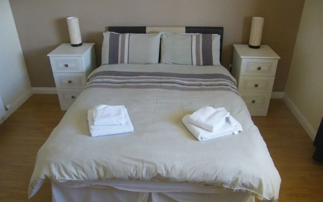 Elmbank Accommodation