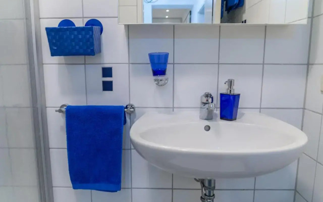 Ruhiges Und Zentral Gelegenes Apartment