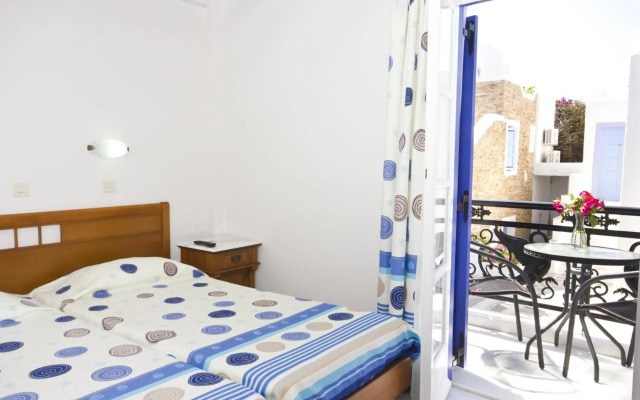 Naxos Holidays
