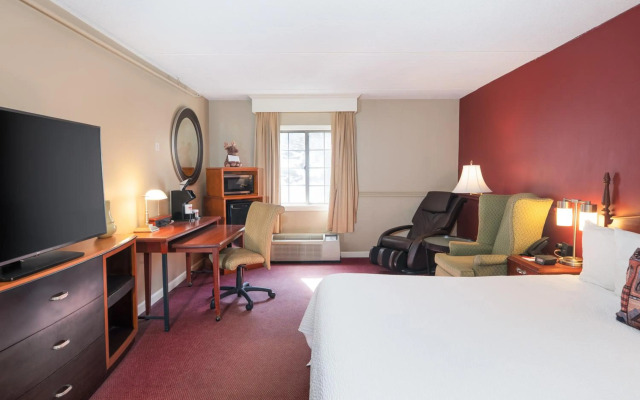 Fireside Inn & Suites West Lebanon