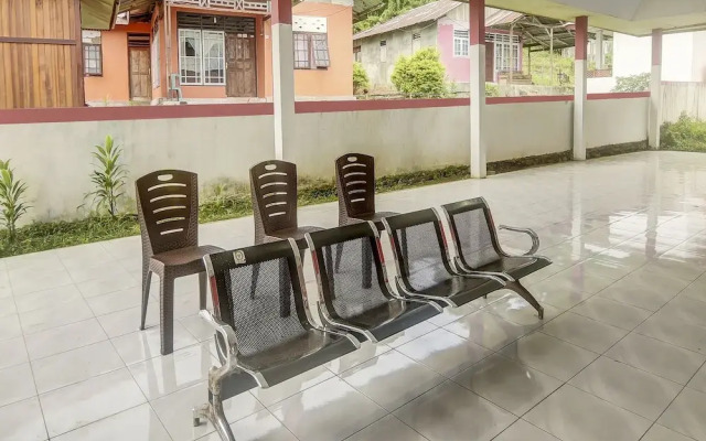 OYO Homes 91101 Homesstay Desa Wisata Marinsow Near Gereja Pantekosta Marinsow