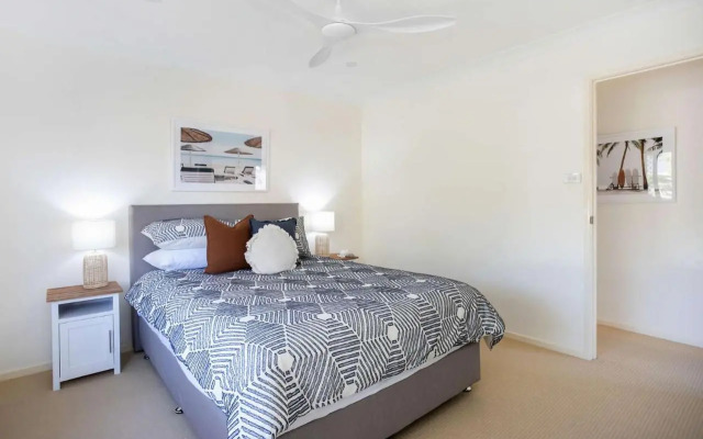 Surfers Beach House