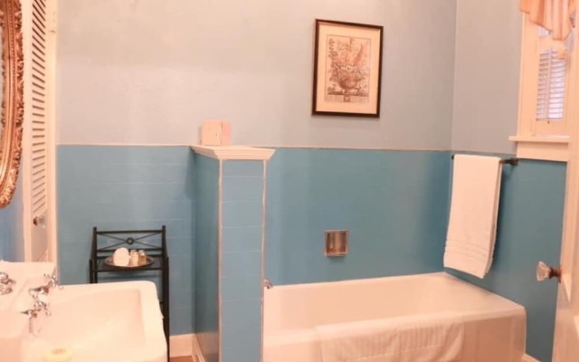 Opus House Bed and Breakfast
