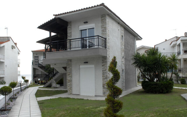 Litsa Apartments