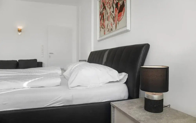 Perfect 7BR Stay Near Hauptbahnhof