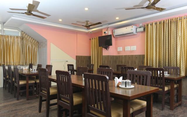 Collection O 6637 Udayees Hotel Bvn Grand