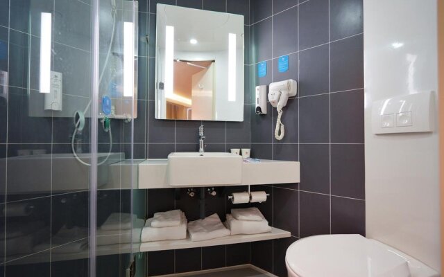 Hanting Hangzhou Xiasha Xuezheng Street