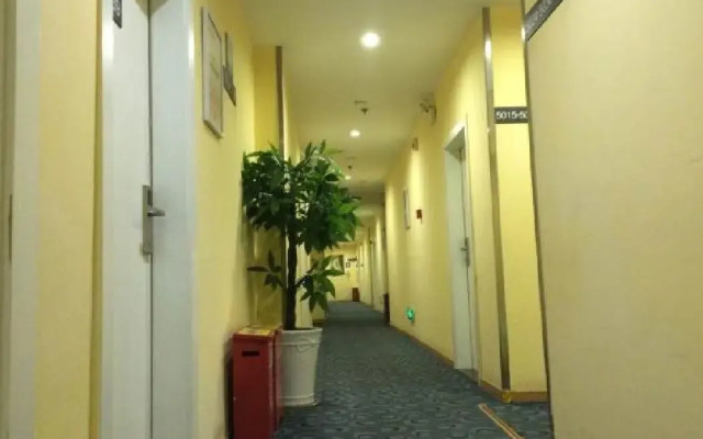 7 Days Inn Chongqing Jiefangbei 1st Bridge Branch