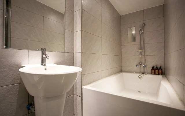 Chuncheon Hotel Lavender