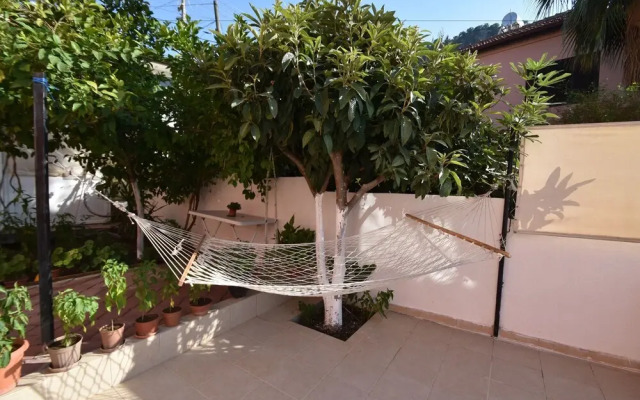 Duygu Pension