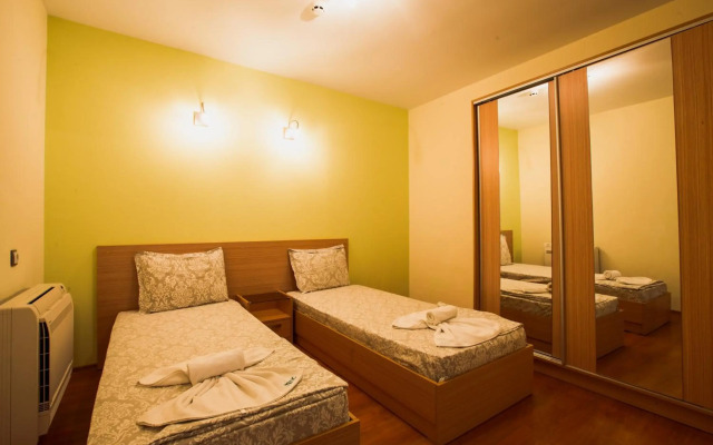 Aparthotel Marina Holiday Club & Spa
