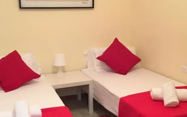 Suites4days Barcelona Paralel
