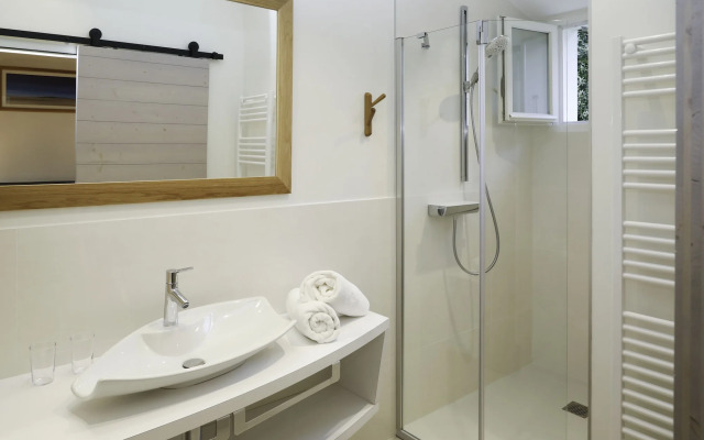 Les Vignes de la Chapelle, The Originals Relais