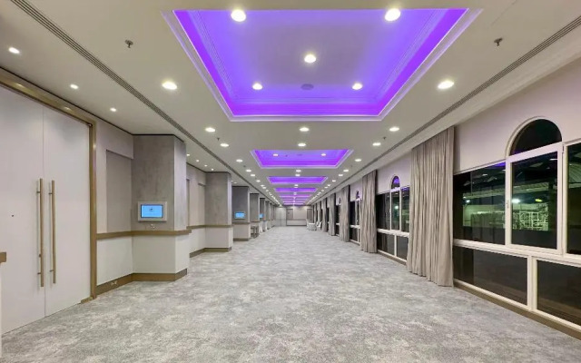 Crowne Plaza Manama (Bahrain)