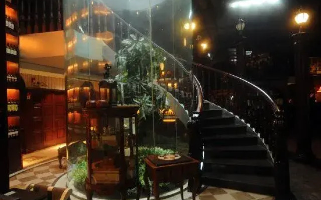Jiangyou Hotel