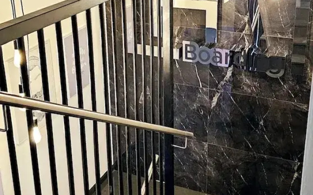 Hira Boarding Aparthotel