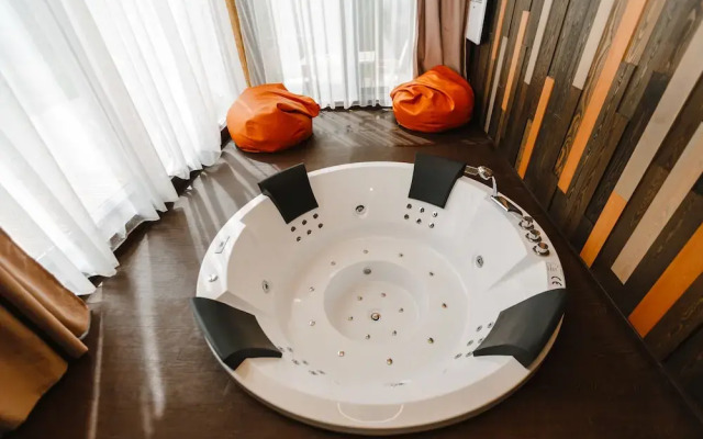 Загородный Клуб LaFa