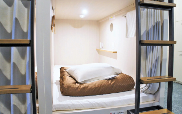 WeBase Hakata Hostel