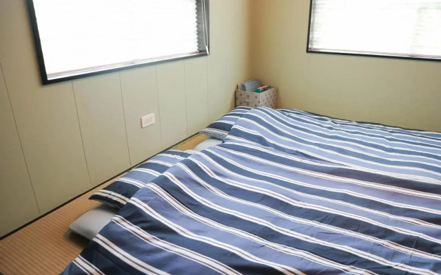 Premier White House 那覇久茂地