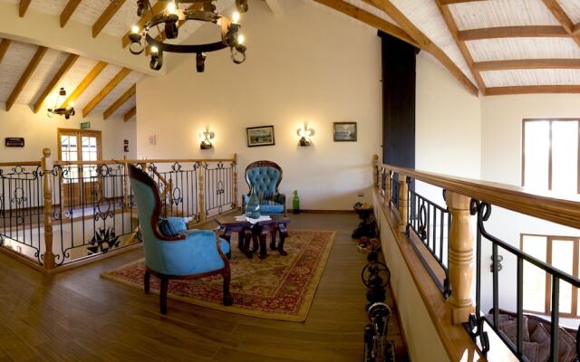 La Perla Hotel