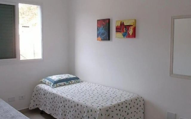 Apartamento novo nas Toninhas com Wifi