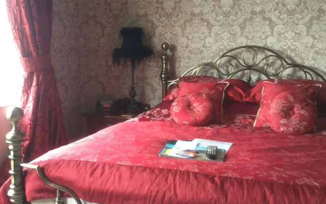 Plas Llwyd Guest House