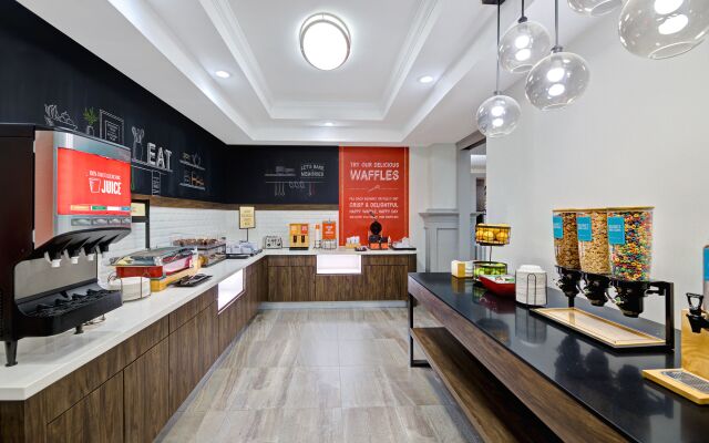 Hampton Inn & Suites Nacogdoches