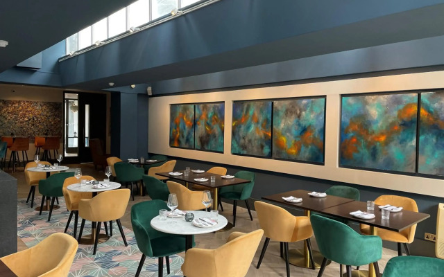 Hotel 55