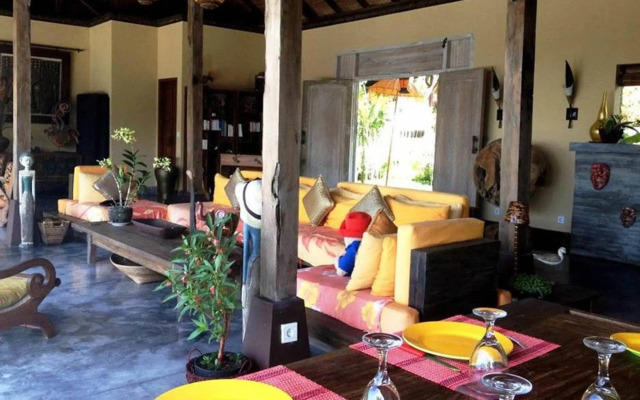 Villa Anjing