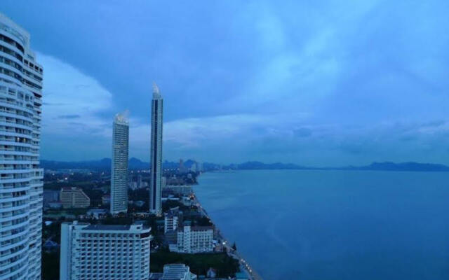 The Ralaxing Room at Lumpini Park Beach Jomtien Condo