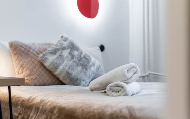 Apartment Plac Dabrowskiego by Renters