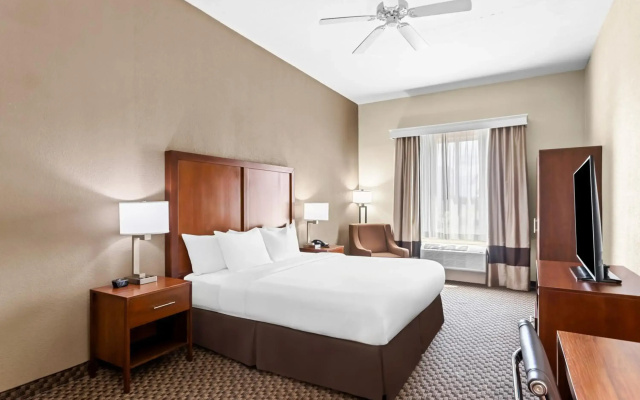 Comfort Inn & Suites Grenada
