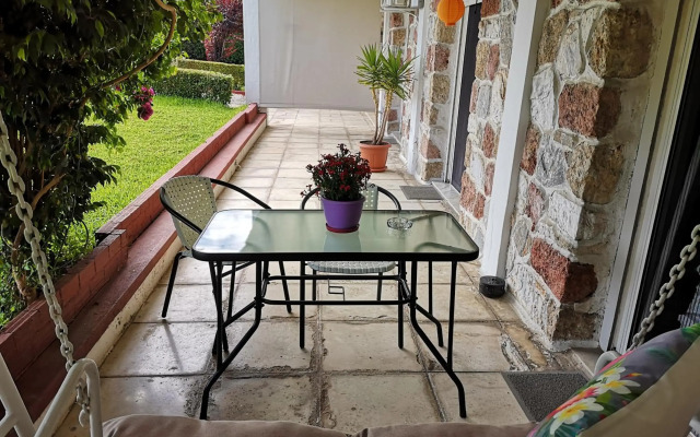 Sea&Sun Glyfada Apartment