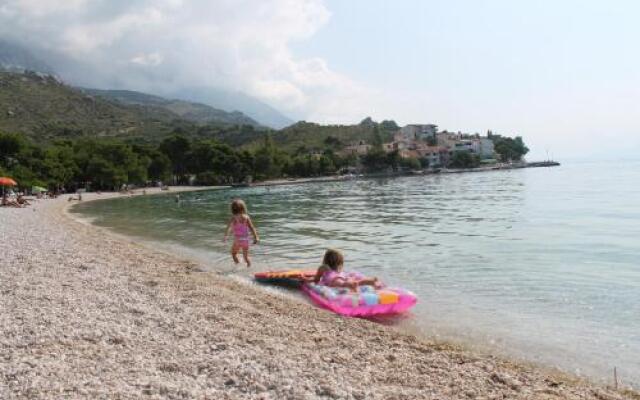 Apartments Anini Dvori