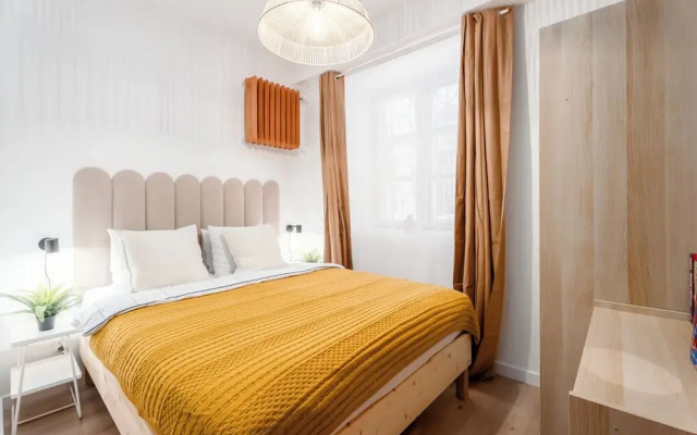 Warsaw Old Town Brzozowa